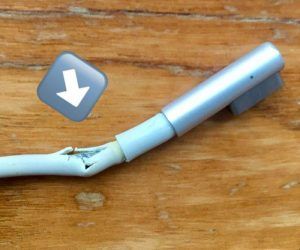Cable del cargador de macbook pro deteriorado